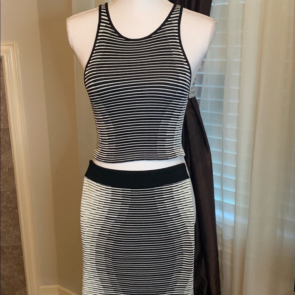 Mini skirt 2 piece set